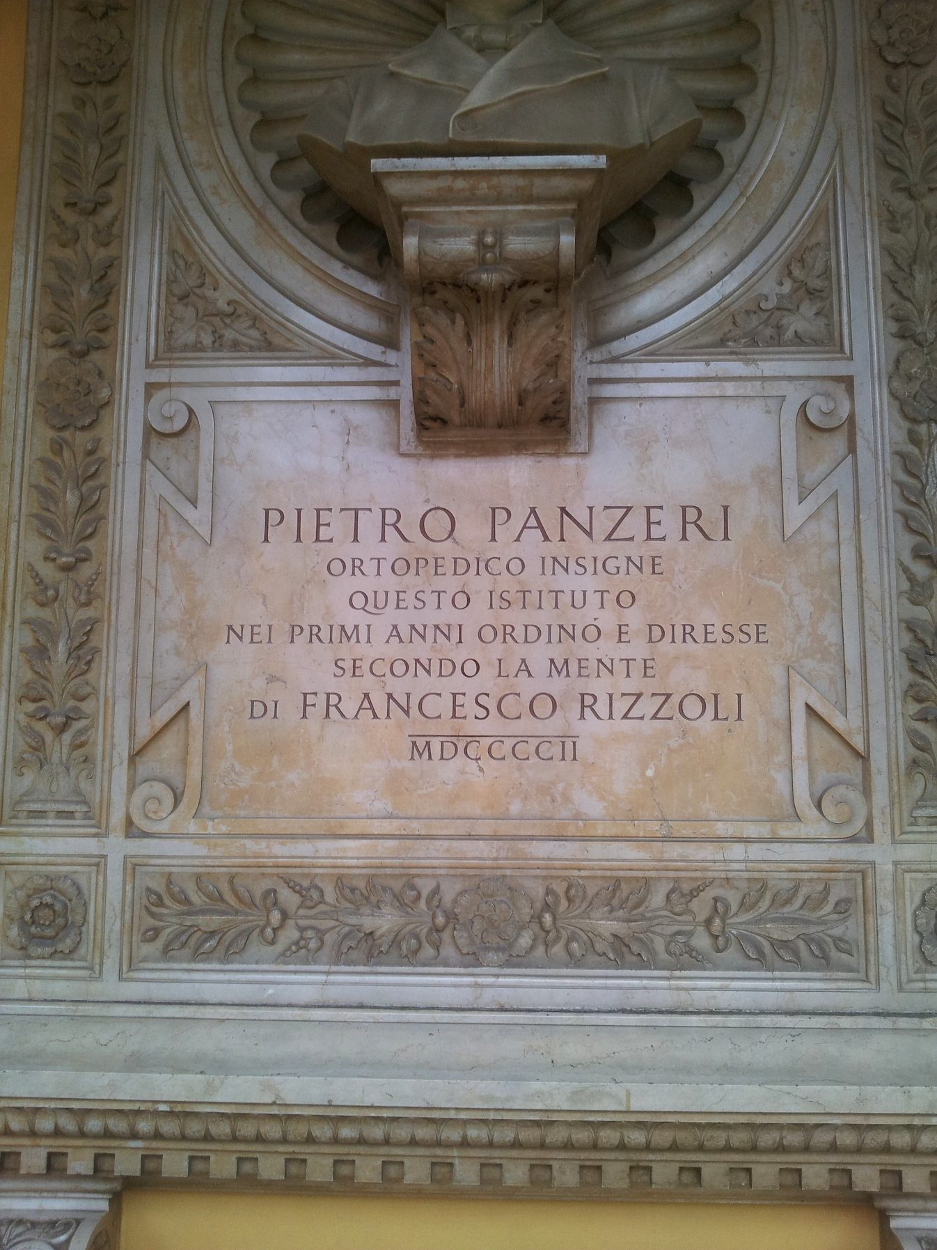 Pietro Panzeri's monument, Istituto Rizzoli, Bologna - 03.jpg